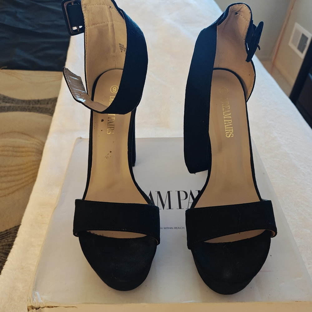 Elegant Black Strappy Heels